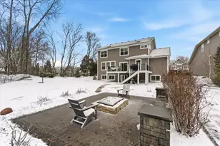 3721 Strawberry Ln, Chanhassen, MN 55331 - Photo 4