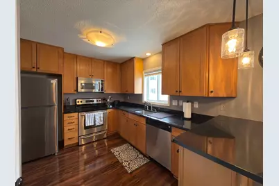 6572 Regency Lane, Eden Prairie, MN 55344 - Photo 12