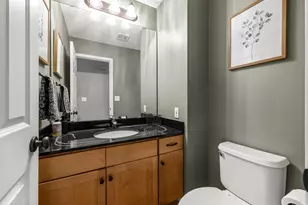 6572 Regency Ln, Eden Prairie, MN 55344 - Photo 36