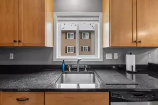 6572 Regency Ln, Eden Prairie, MN 55344 - Photo 34