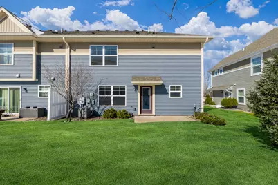 3259 Lakewood Trail, Woodbury, MN 55129 - Photo 2