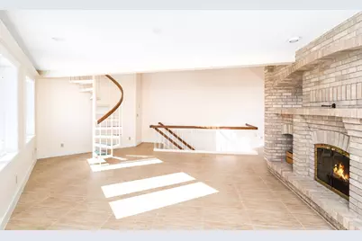 814 W 5th Street, Duluth, MN 55806 - Photo 34