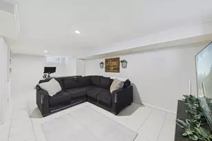 2916 W 60th St, Minneapolis, MN 55410 - Photo 18