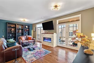 222 Ridgewood Ave, Minneapolis, MN 55403 - Photo 22