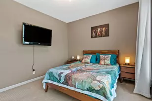 222 Ridgewood Ave, Minneapolis, MN 55403 - Photo 52