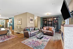 222 Ridgewood Ave, Minneapolis, MN 55403 - Photo 24