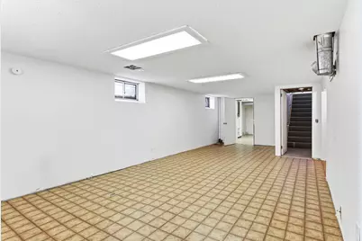 10406 Harriet Avenue S, Bloomington, MN 55420 - Photo 18