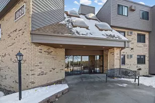 1000 41st Ave NE, Columbia Heights, MN 55421 - Photo 4