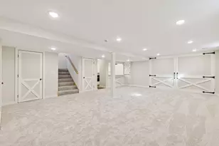 972 Lydia Dr W, Roseville, MN 55113 - Photo 46