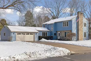 972 Lydia Dr W, Roseville, MN 55113 - Photo 1