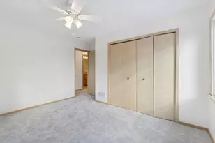 972 Lydia Dr W, Roseville, MN 55113 - Photo 42