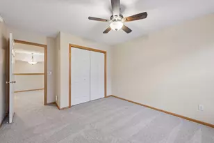 892 Braunworth Ct, Chaska, MN 55318 - Photo 28