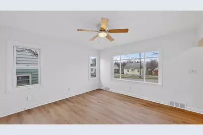 1124 6th Avenue NW, Rochester, MN 55901 - Photo 8