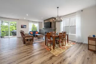 637 Maple Ct, New Richmond, WI 54017 - Photo 6