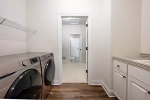 637 Maple Ct, New Richmond, WI 54017 - Photo 24