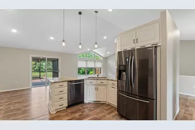 609 Augustana Lane, Albany, MN 56307 - Photo 6