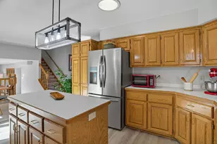 1136 County Rd C2 W, Roseville, MN 55113 - Photo 8