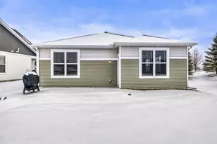 10298 Elm Ln, Rogers, MN 55374 - Photo 2