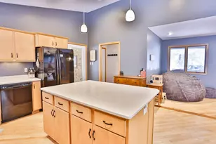 W10439 880th Ave, River Falls, WI 54022 - Photo 8