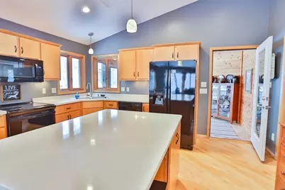 W10439 880th Avenue, River Falls, WI 54022 - Photo 12