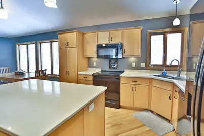 W10439 880th Avenue, River Falls, WI 54022 - Photo 14