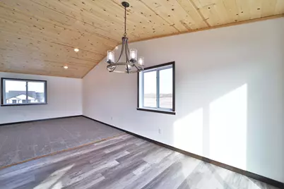 402 Norway Court, Staples, MN 56479 - Photo 14