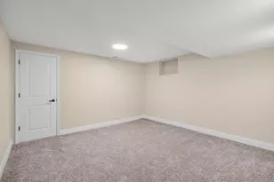 7700 Laurel Ave, Golden Valley, MN 55426 - Photo 34