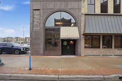 19 5th Avenue S, Saint Cloud, MN 56301 - Photo 2