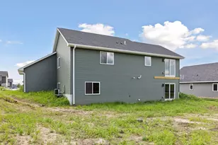 199 Wood Duck Ln, Baldwin, WI 54002 - Photo 32