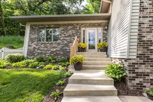 6317 Oak Meadow Ln NW, Rochester, MN 55901 - Photo 2