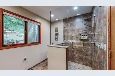 6317 Oak Meadow Lane NW, Rochester, MN 55901 - Photo 20