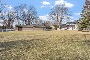 1144 Waldon Pl, Arden Hills, MN 55112 - Photo 14