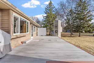 1144 Waldon Pl, Arden Hills, MN 55112 - Photo 8