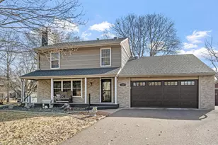 1144 Waldon Pl, Arden Hills, MN 55112 - Photo 4