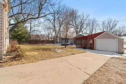 210 1st Street E, Chaska, MN 55318 - Photo 60