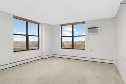 7600 Golden Valley Road #706, Golden Valley, MN 55427 - Photo 6