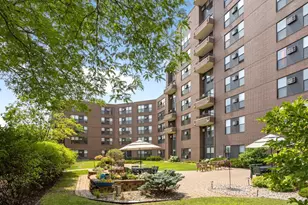 7600 Golden Valley Rd, Golden Valley, MN 55427 - Photo 1