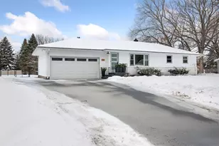 13413 Arthur St W, Minnetonka, MN 55305 - Photo 40