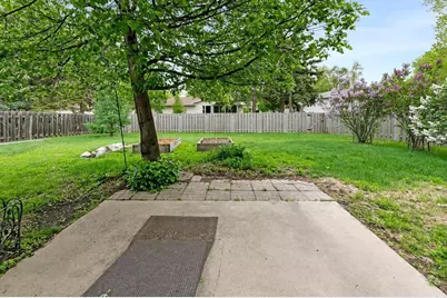 3667 Evergreen Road N, Fargo, ND 58102 - Photo 4