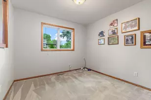 9069 Jeffery Ave S, Cottage Grove, MN 55016 - Photo 30
