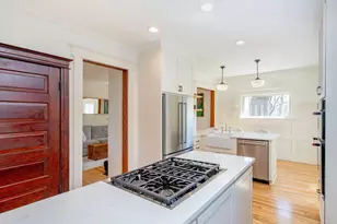 5434 Williston Rd, Minnetonka, MN 55345 - Photo 8