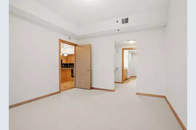 740 Portland Avenue #906, Minneapolis, MN 55415 - Photo 44