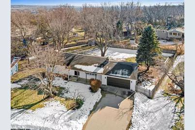 1496 Sunshine Circle, Chaska, MN 55318 - Photo 48