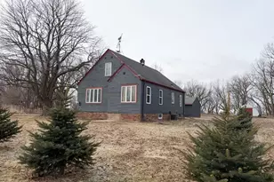 38687 Co Rd 5, Heron Lake, MN 56137 - Photo 6