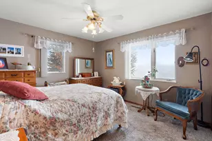 24301 W Cedar Lake Dr, New Prague, MN 56071 - Photo 14