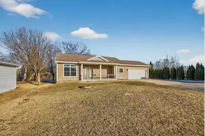 4320 Daffodil Avenue SE, Rochester, MN 55904 - Photo 2