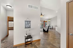 4320 Daffodil Ave SE, Rochester, MN 55904 - Photo 4