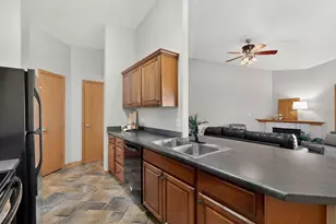 4320 Daffodil Ave SE, Rochester, MN 55904 - Photo 16