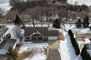 4320 Daffodil Ave SE, Rochester, MN 55904 - Photo 38