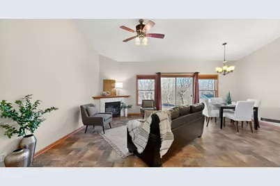 4320 Daffodil Avenue SE, Rochester, MN 55904 - Photo 6